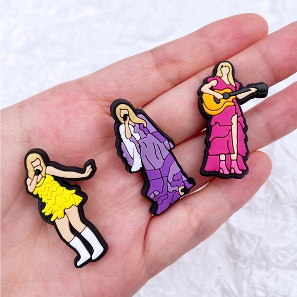 Taylor Swift Croc Charm Set of 10, Eras Tour Outfits - Picture 3 of 3